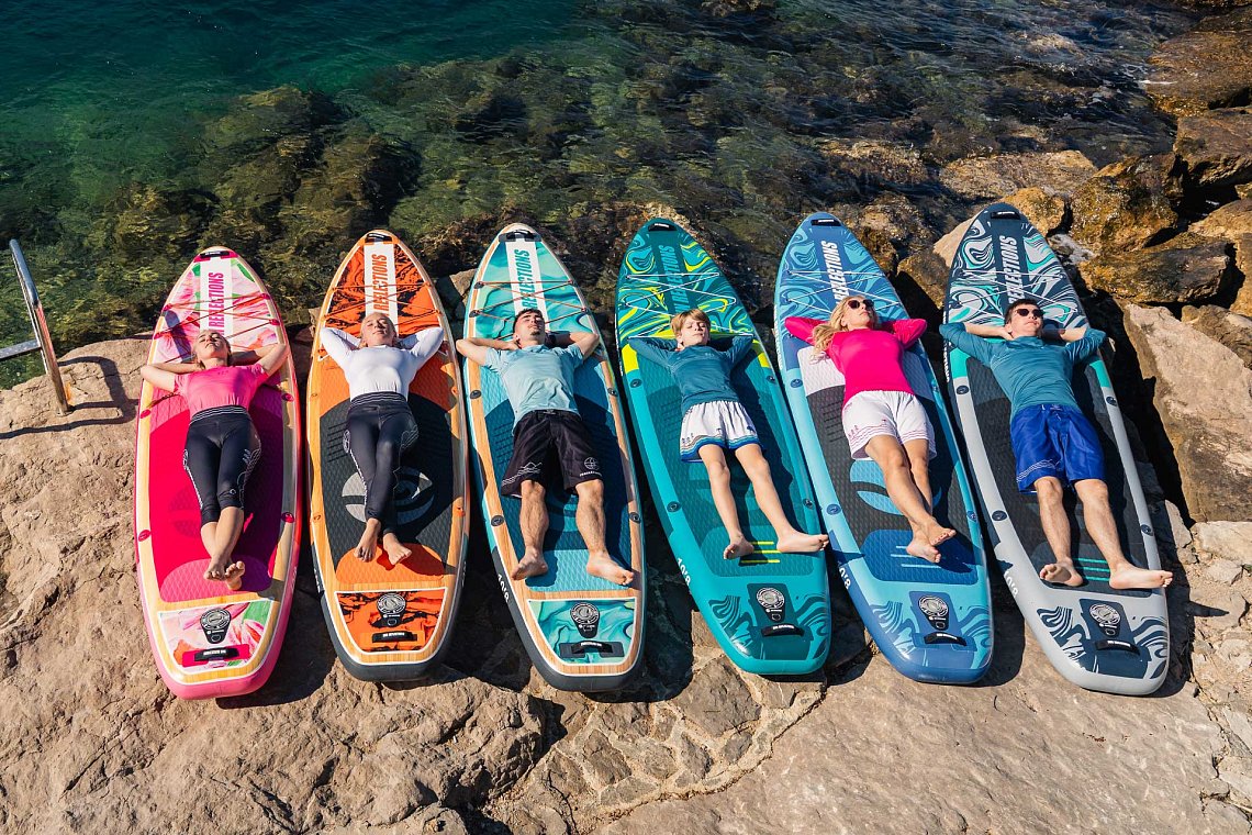 Dámský outfit 4 - oranžová - krátká lycra, tříčtvrteční legíny černé na paddl
