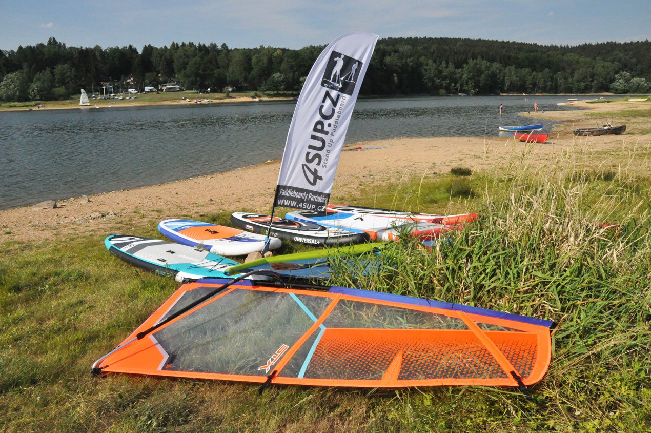 Jak złożyć żagiel do windsurfingu