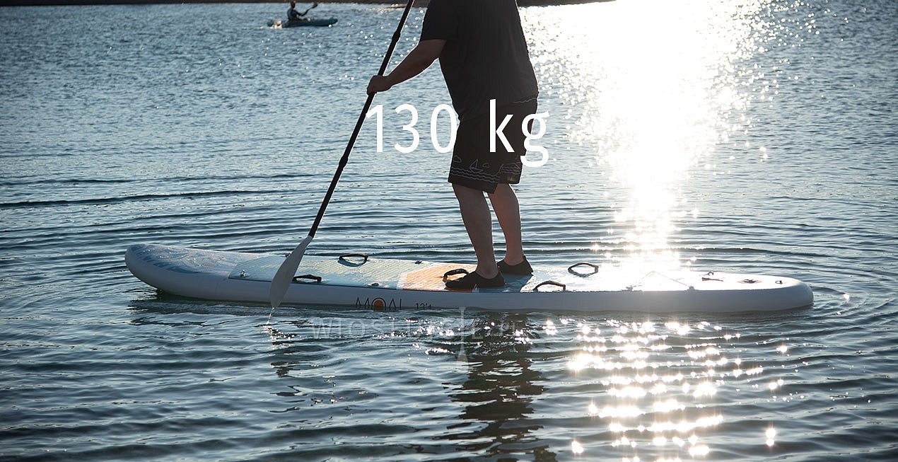 Zátěžový test paddleboardu MOAI MULTI-PERSON 12‘4 při 130kg - PADLUJTE.CZ - pádlujte s námi!