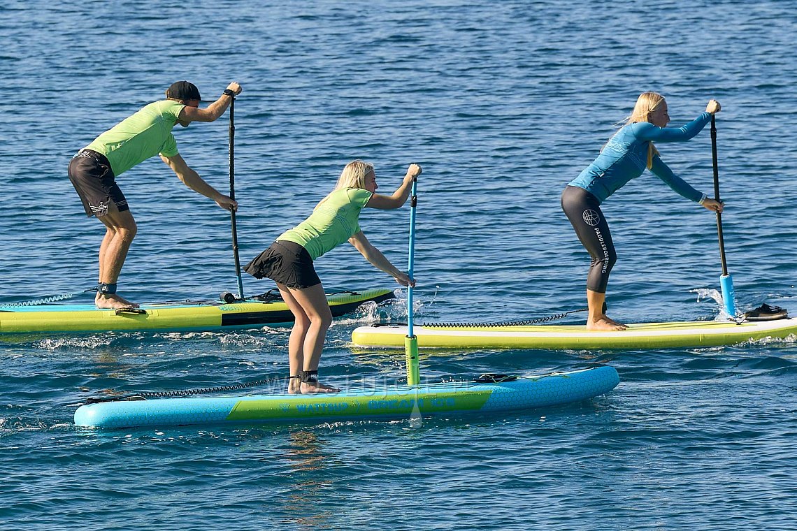 Zestaw damski 1 - neonowy zielony - lycra krótki rękaw, spódniczka plażowa