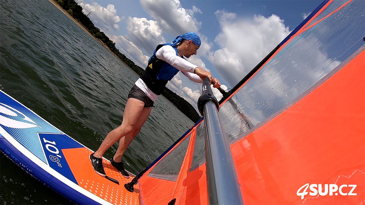 STX PowerKid 3,6m2 oplachtění pro paddleboardy s AQUADESIGN IBRID 10'8 WindSUP nafukovací paddleboard
