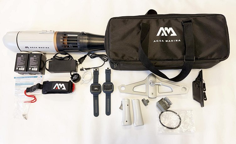 Silnik elektryczny AQUA MARINA BlueDrive X PRO - wielofunkcyjny, do desek SUP, kajaków i nurkowania jako skuter podwodny