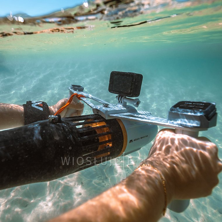 Silnik elektryczny AQUA MARINA BlueDrive X PRO - wielofunkcyjny, do desek SUP, kajaków i nurkowania jako skuter podwodny