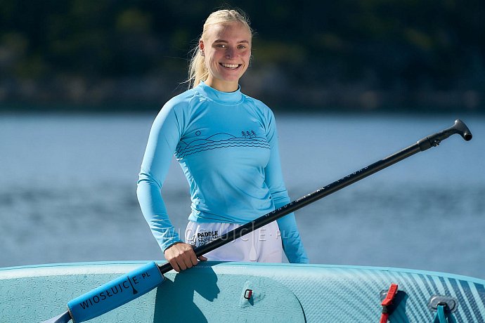 Koszulka damska lycra PADDLEBOARDING LIGHT BLUE - długi rękaw