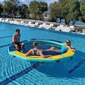 Pływający basen RIDEWAVE FLOATING CIRCLE - pompowany krąg z siatką - średnica 245 cm