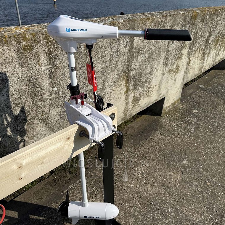 Lodní motor WATERSNAKE VENOM SXW 44/36 na 12V