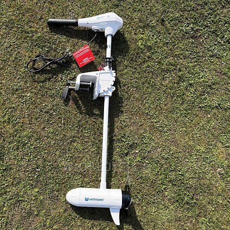 Zaburtowy silnik elektryczny WATERSNAKE VENOM SXW 65/42 12 V