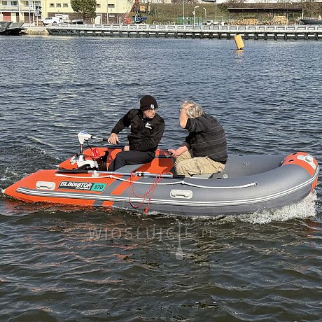 Zaburtowy silnik elektryczny WATERSNAKE ADVANCE 70/36 12 V