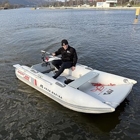 Zaburtowy silnik elektryczny WATERSNAKE PRIME 70/36 12 V