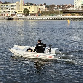 Zaburtowy silnik elektryczny WATERSNAKE PRIME 70/36 12 V