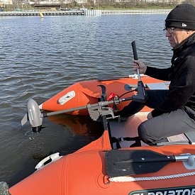 Zaburtowy silnik elektryczny WATERSNAKE PRIME 70/36 12 V