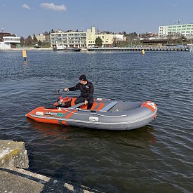 Zaburtowy silnik elektryczny WATERSNAKE PRIME 70/36 12 V