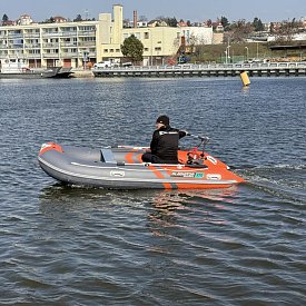 Zaburtowy silnik elektryczny WATERSNAKE PRIME 70/36 12 V