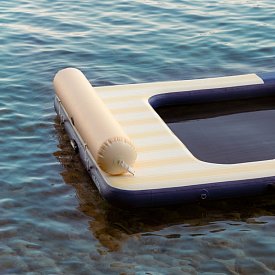 Pływający basen SKIFFO MAUI - pompowana platforma z siatką